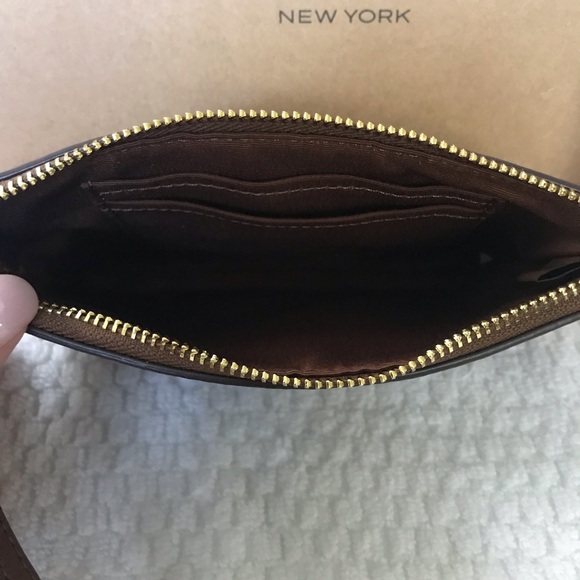 Coach wristlet - Picture 12 of 16